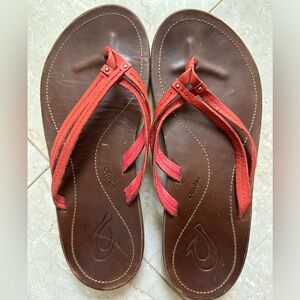 Olukai U’i strappy leather sandal flip flop red